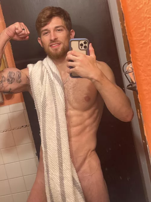 💪🏼💦 shower time