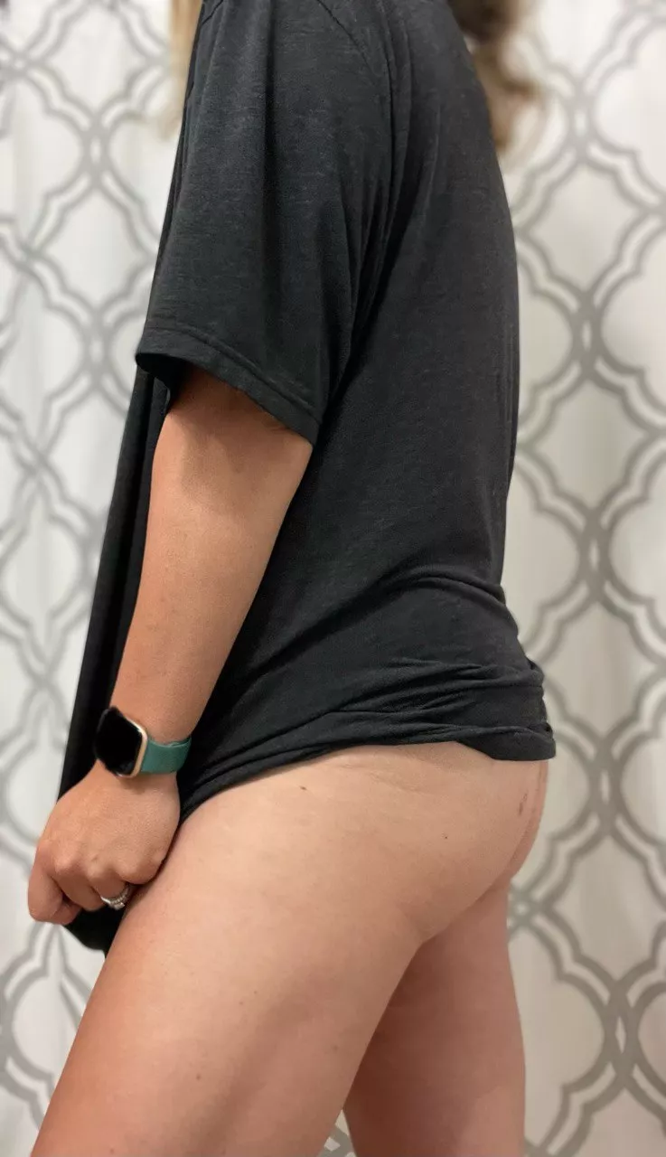 Wanna give my ass a spank?