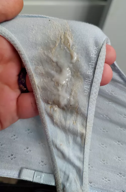 Wet and sticky, over dry and crusty!