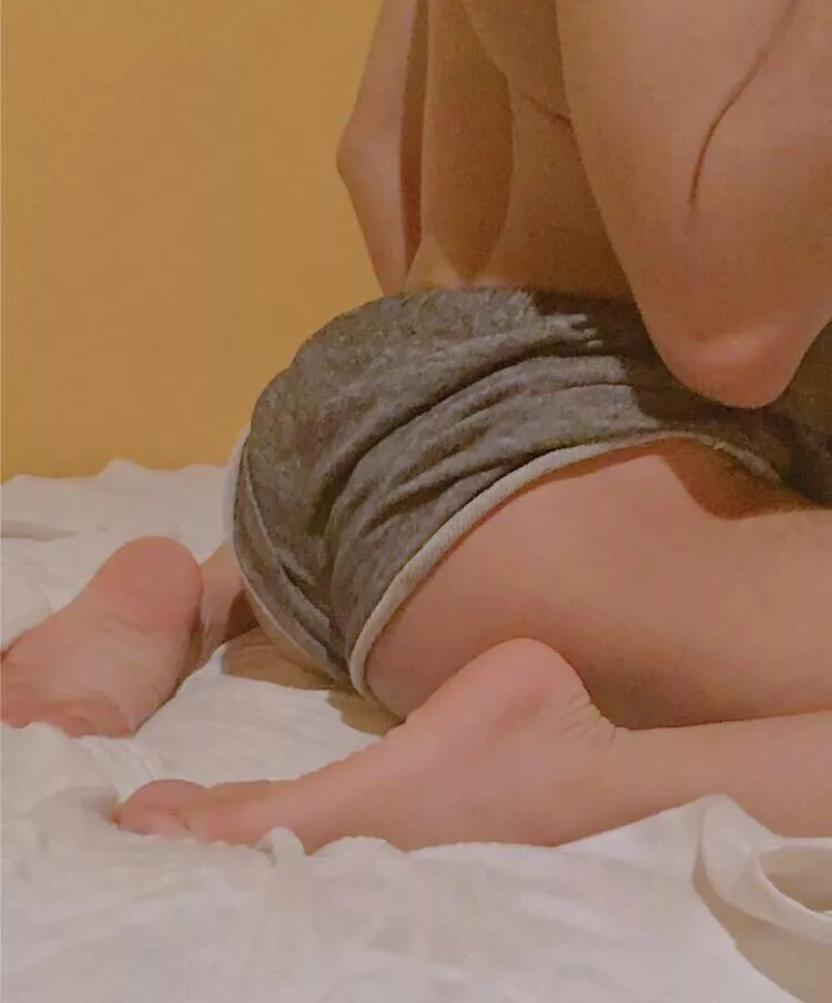 20 feet and butt perfect match. I’m available now