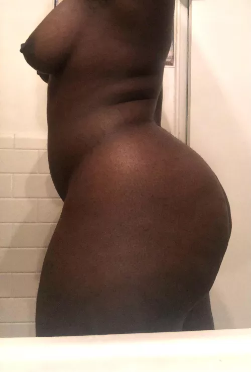 25f, 212lbs, 5’ 7” - First standing side shot🥳