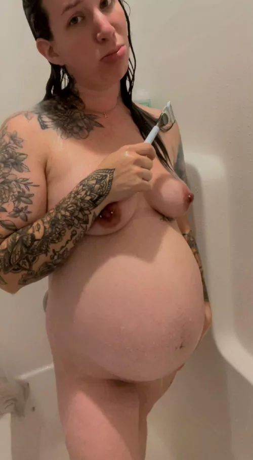 Can someone please help me shave?