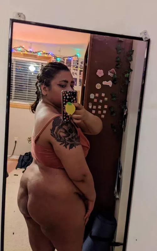 Cellulite is a sure sign of thickness 😘