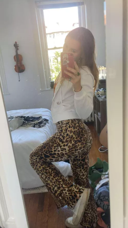 Come to me Onlyfans and watch me strip💋😈