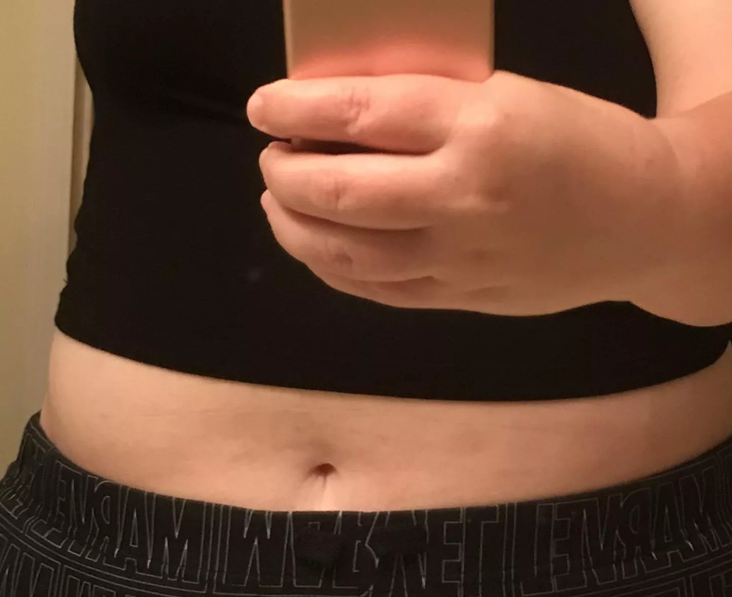 Faceless crop top 😊