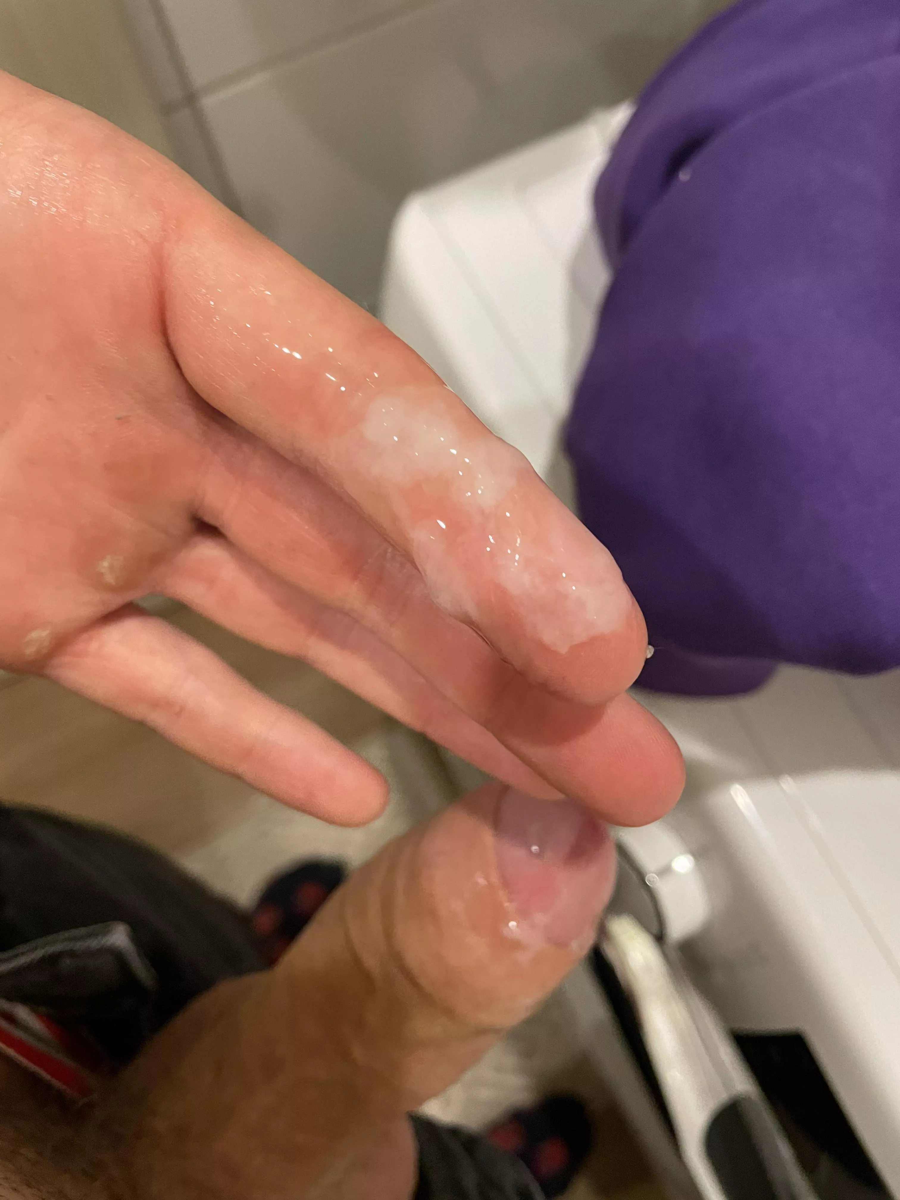 Got horny just after waking up 🤤