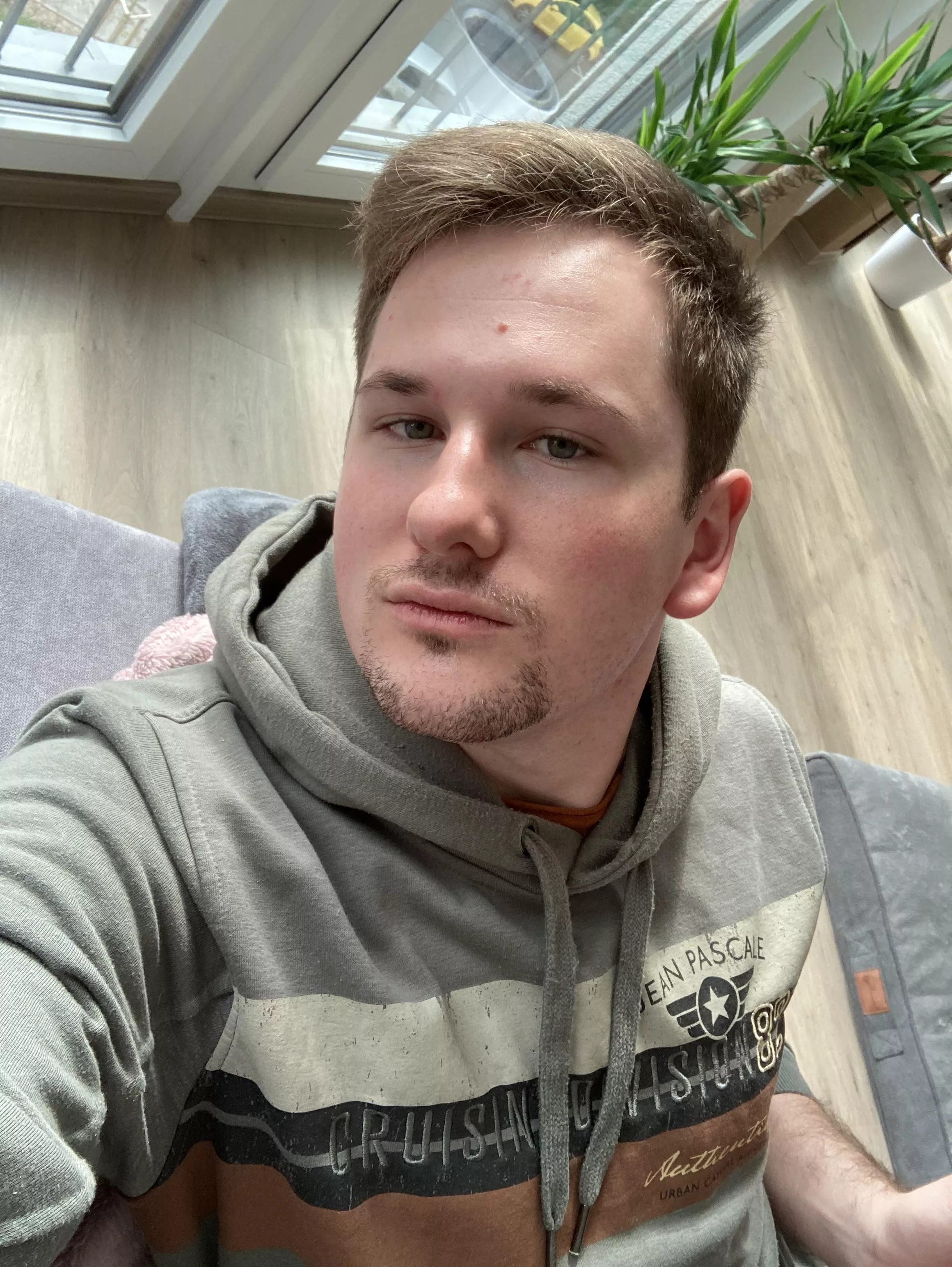 Hubby hates what I „did“ to my beard 😅 what do you guys think?