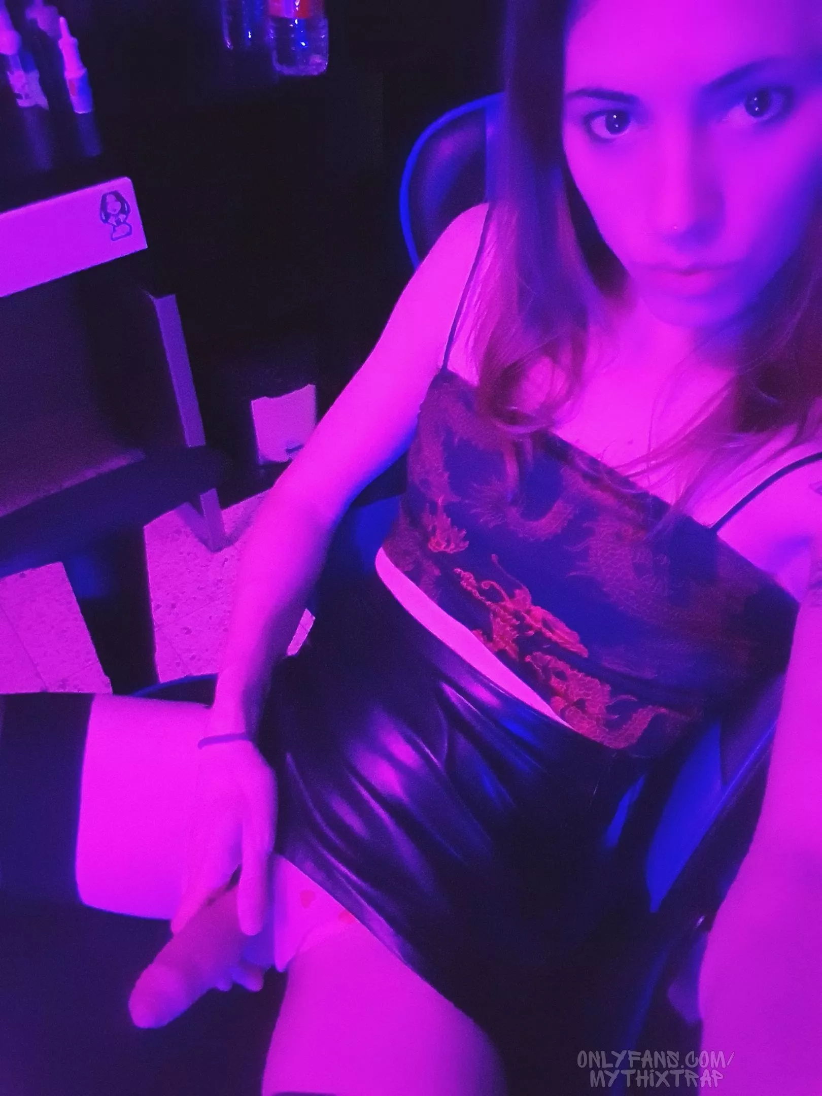 i think you should taste it, you will love to feel how it grows in your mouth 😏