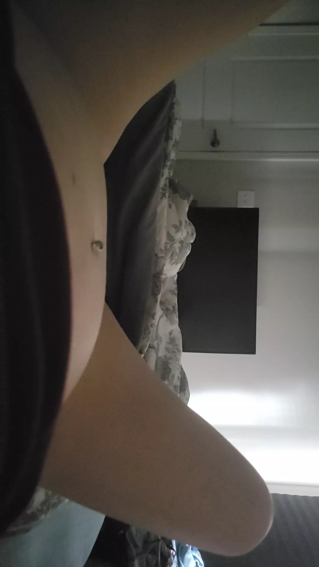 I've been full of a nice big egg all morning. I think it's almost time to push 🥰🥰 the pressure is too good 🥵