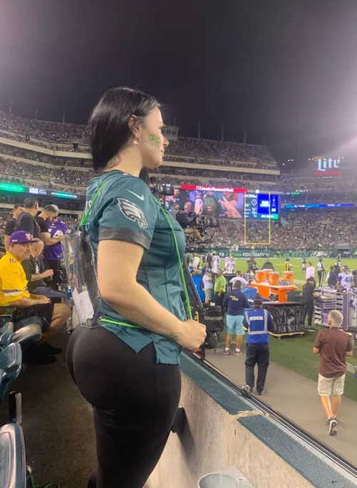 King and I both wished we were at the game after seeing this pic 😍🐓💦