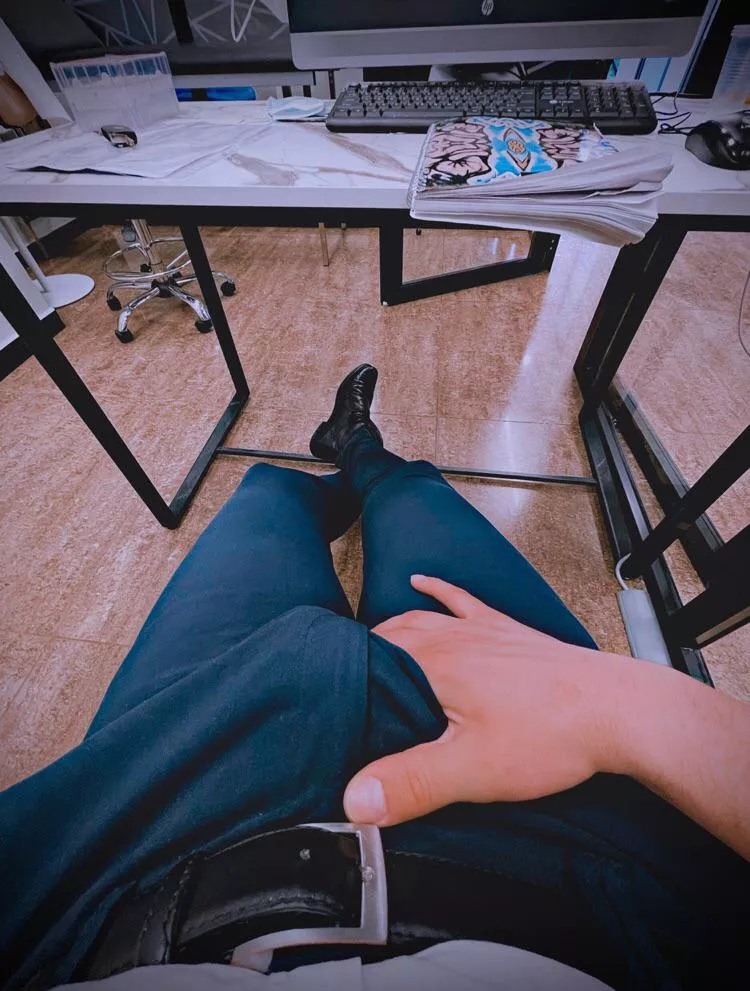 No matter what, you will go down for my bulge everytime!