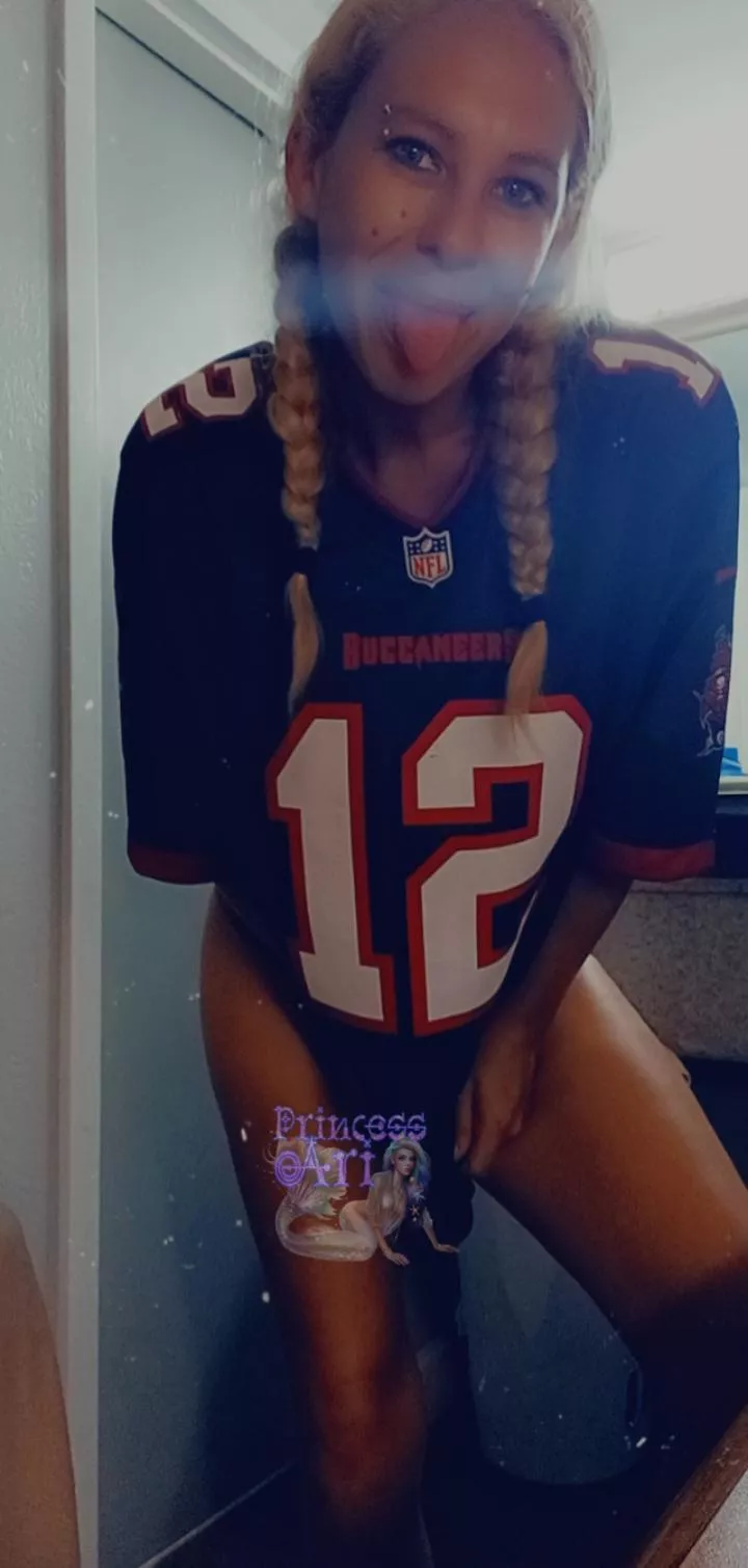 (NSFW) (OC) [Selling] 🔞VERIFIED🔞 🎥100s of premade 📷Customs