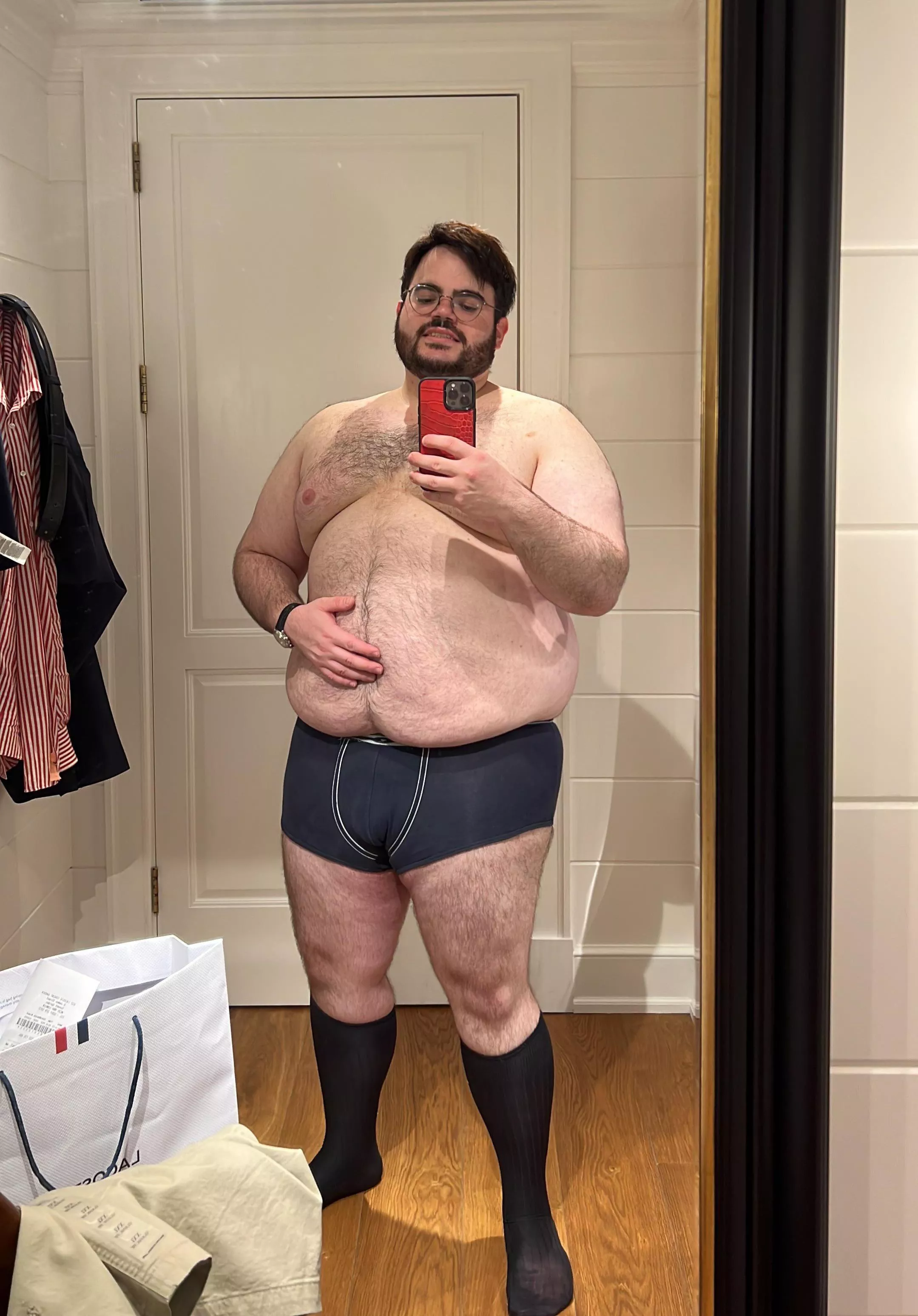 Someone told me that y'all like big, strong fuzzy bears? 🐻👅