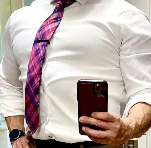 Something witty, blah blah, it’s Friday 🤷🏻‍♂️