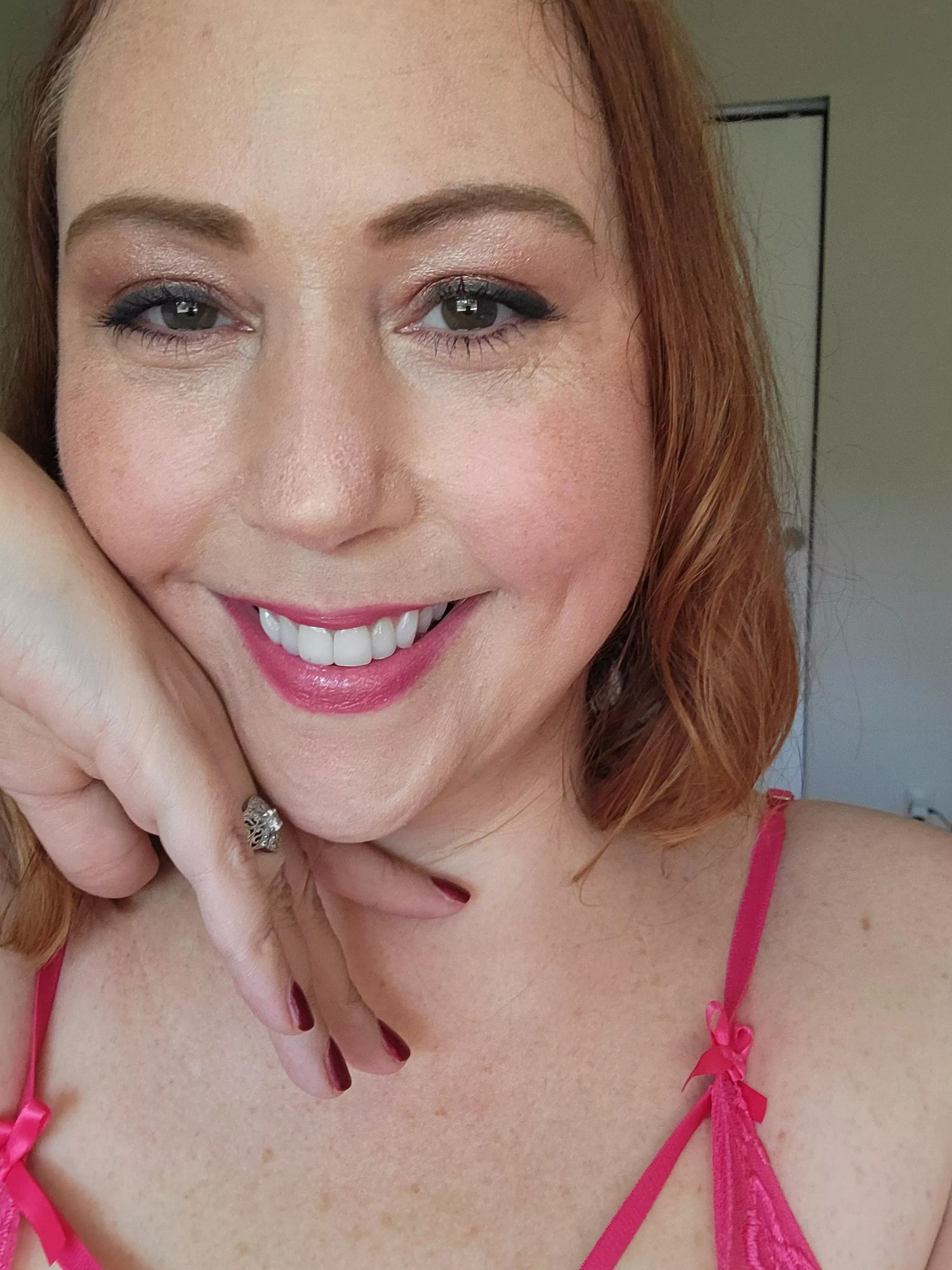 Starting to freak about my wrinkles.. make me feel better?