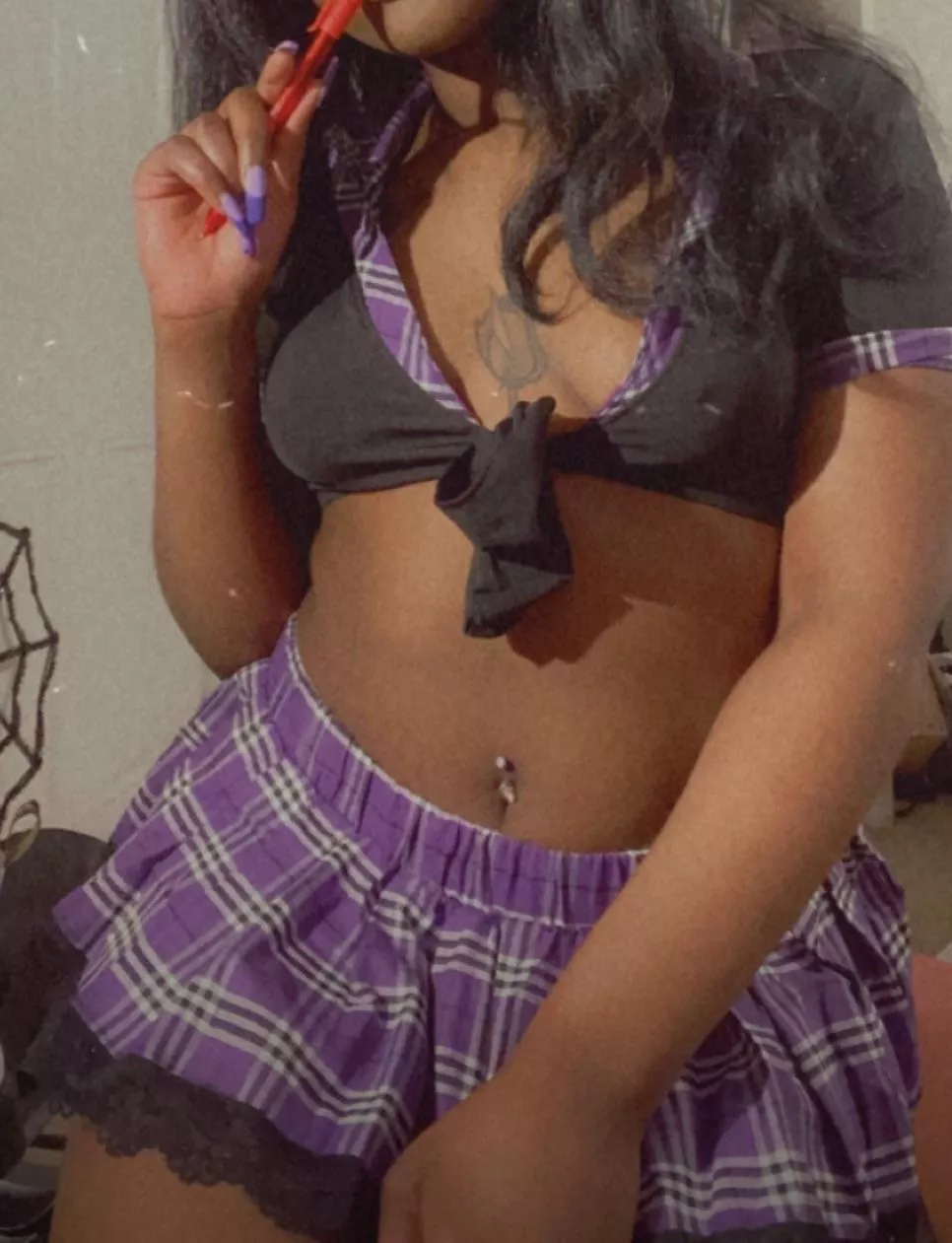 The queen is returning back to Onlyfans 🥹🤎 Thickums with B/G content, constant upload, free messaging, custom content and more