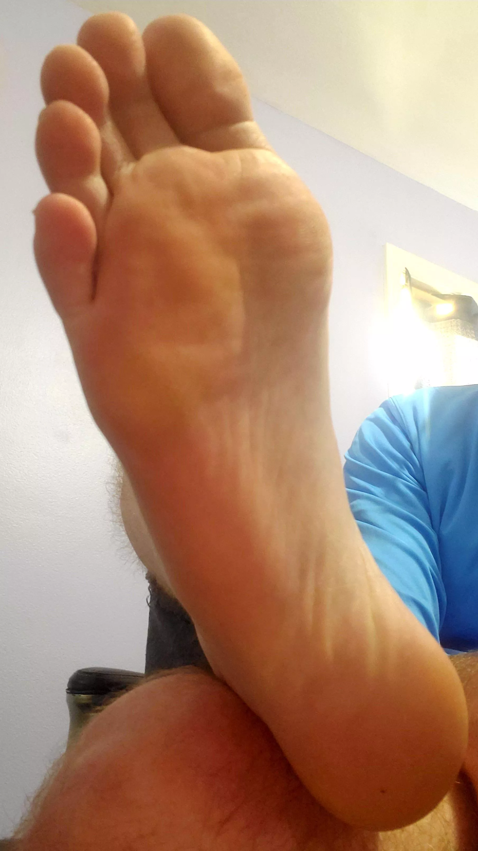 Who wants this size 14 Daddy foot in their face?