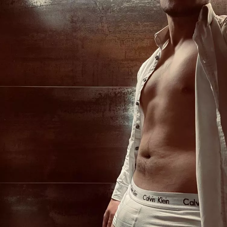 Why dont you help me a bit with my Clavins?