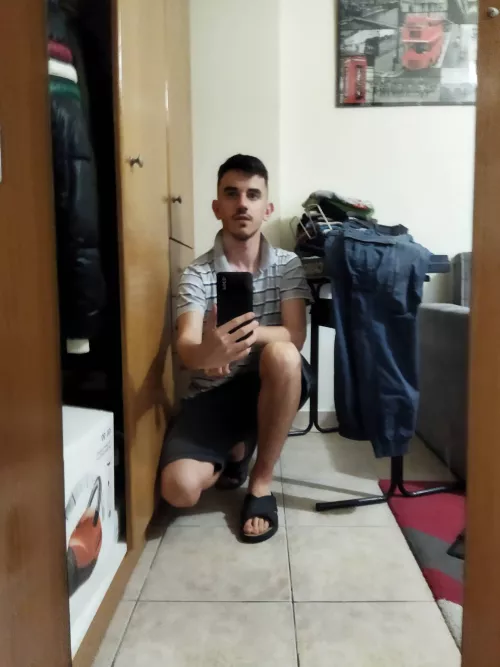 woke up with full-blown BDD, need the reassurance so bad right now!