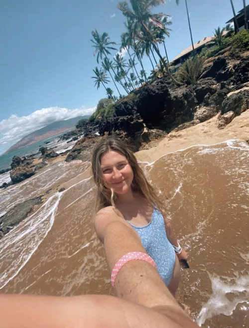 Would you flirt with me even if I wasn't in a bikini?