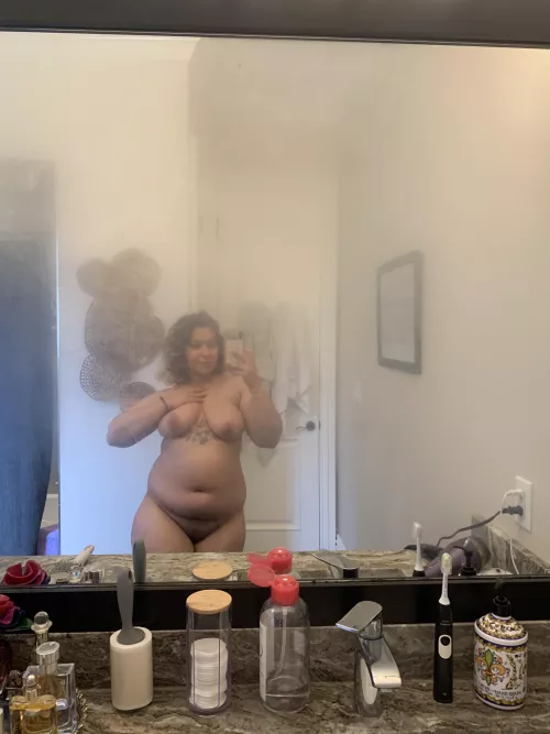 about to hop in the shower 🥰