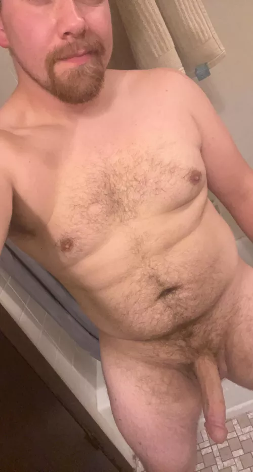 About to hop in the shower, does anyone want to help (m)e clean off 😏