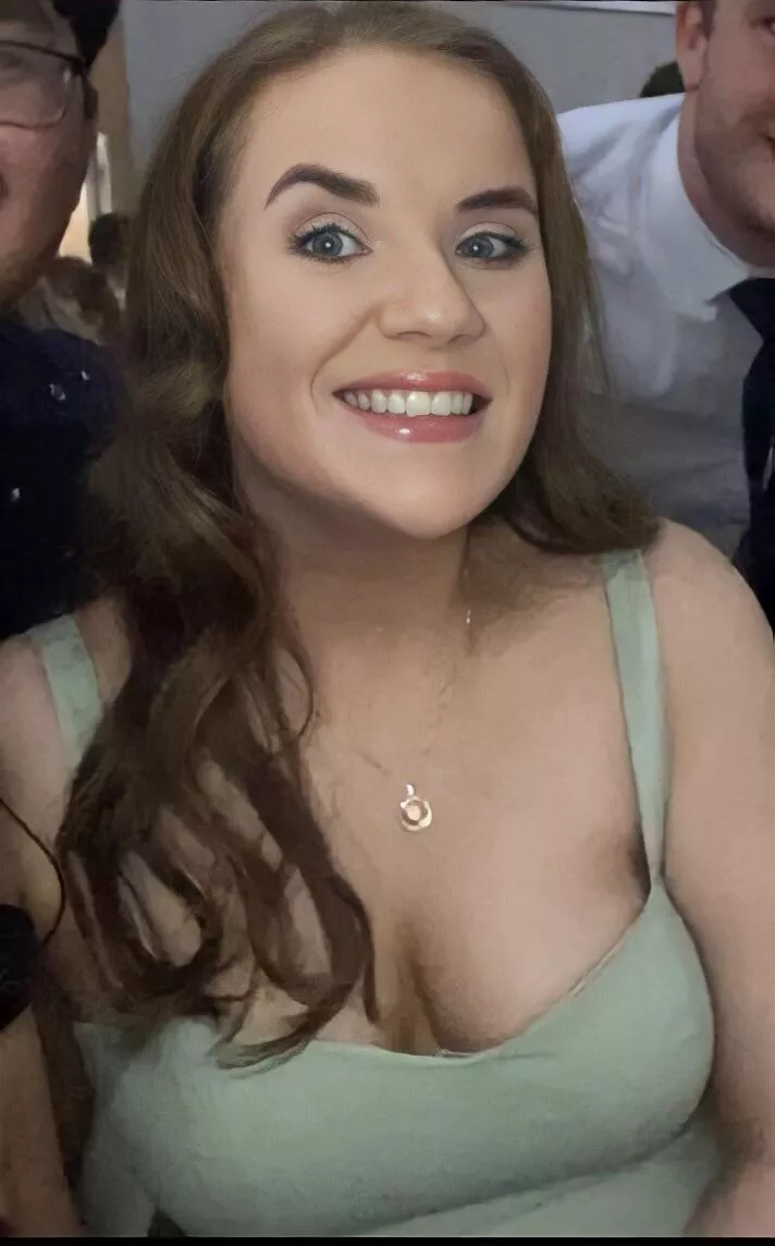 Anyone like to photoshop or with a fleshlight, pocket pussy or fuck doll like to tribute my Cute sister in law? DM with kik