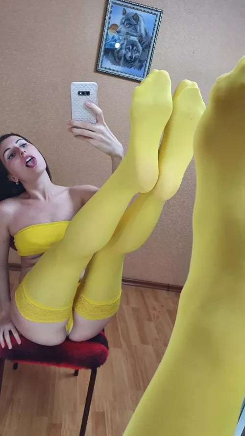 Can I get some of your cum all over me and my face