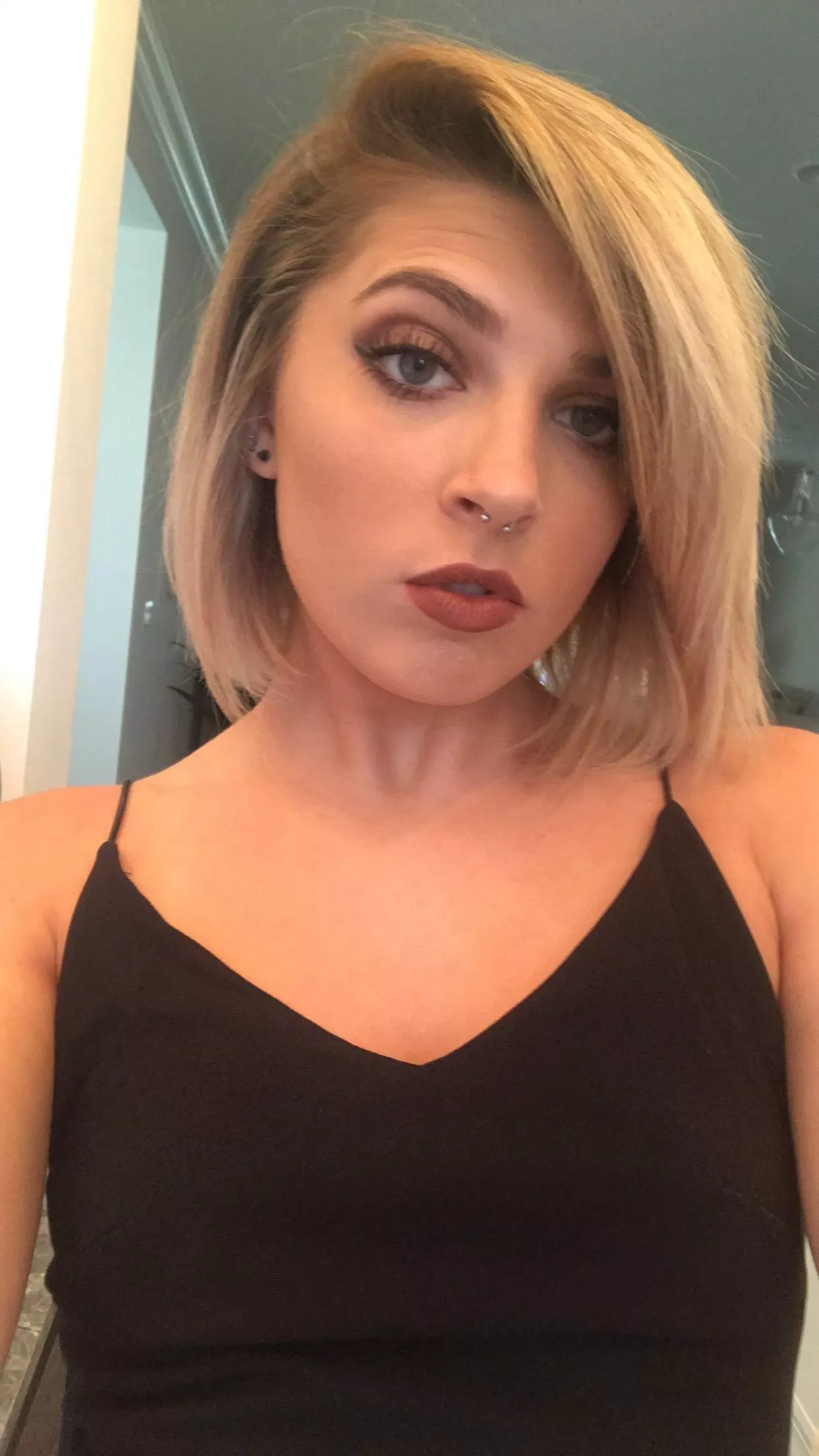 Do you guys still like me with my clothes on? 🙈