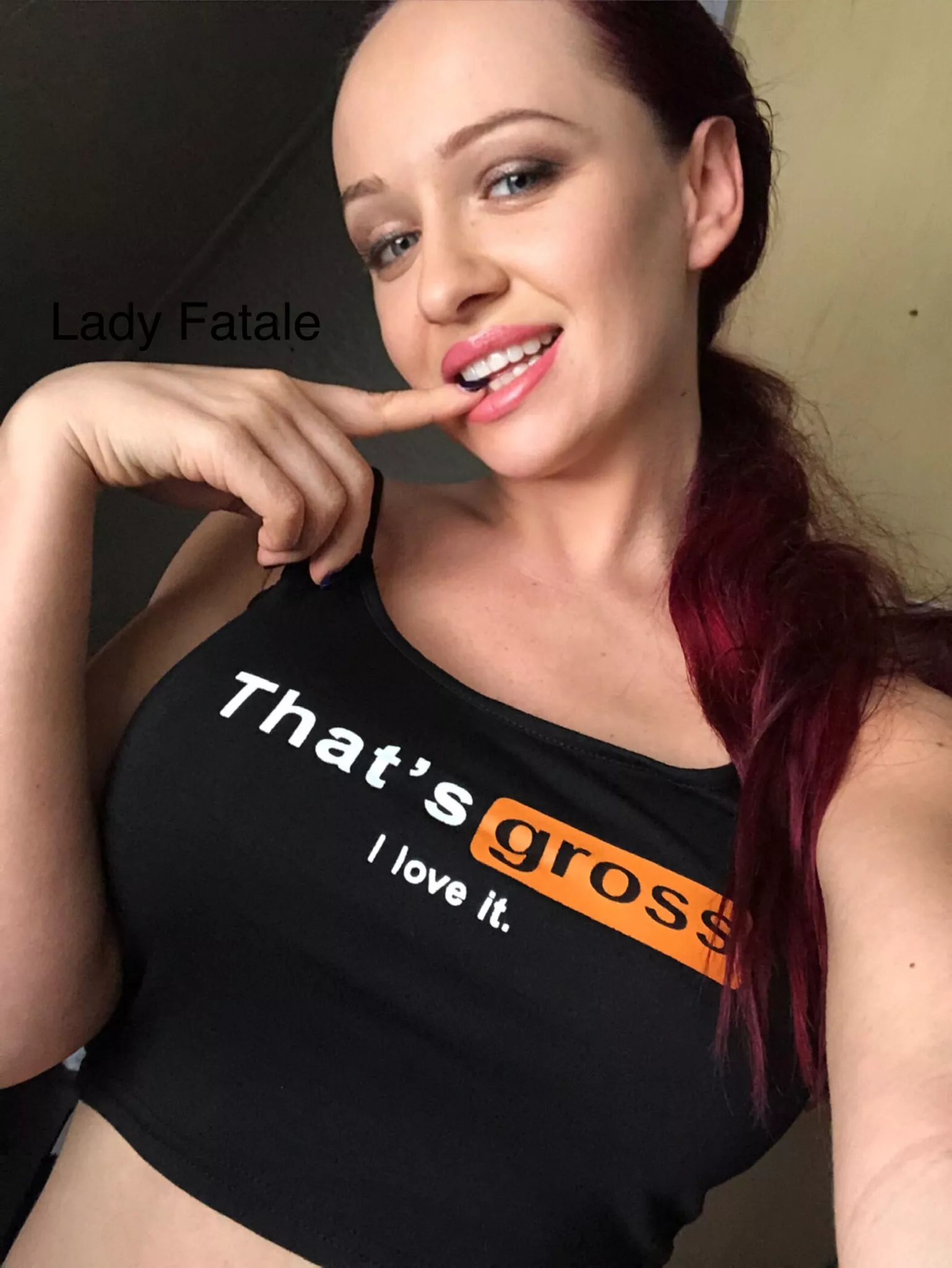 [domme] I enjoy a lot , making my slaves Gross. Who’s Next ?