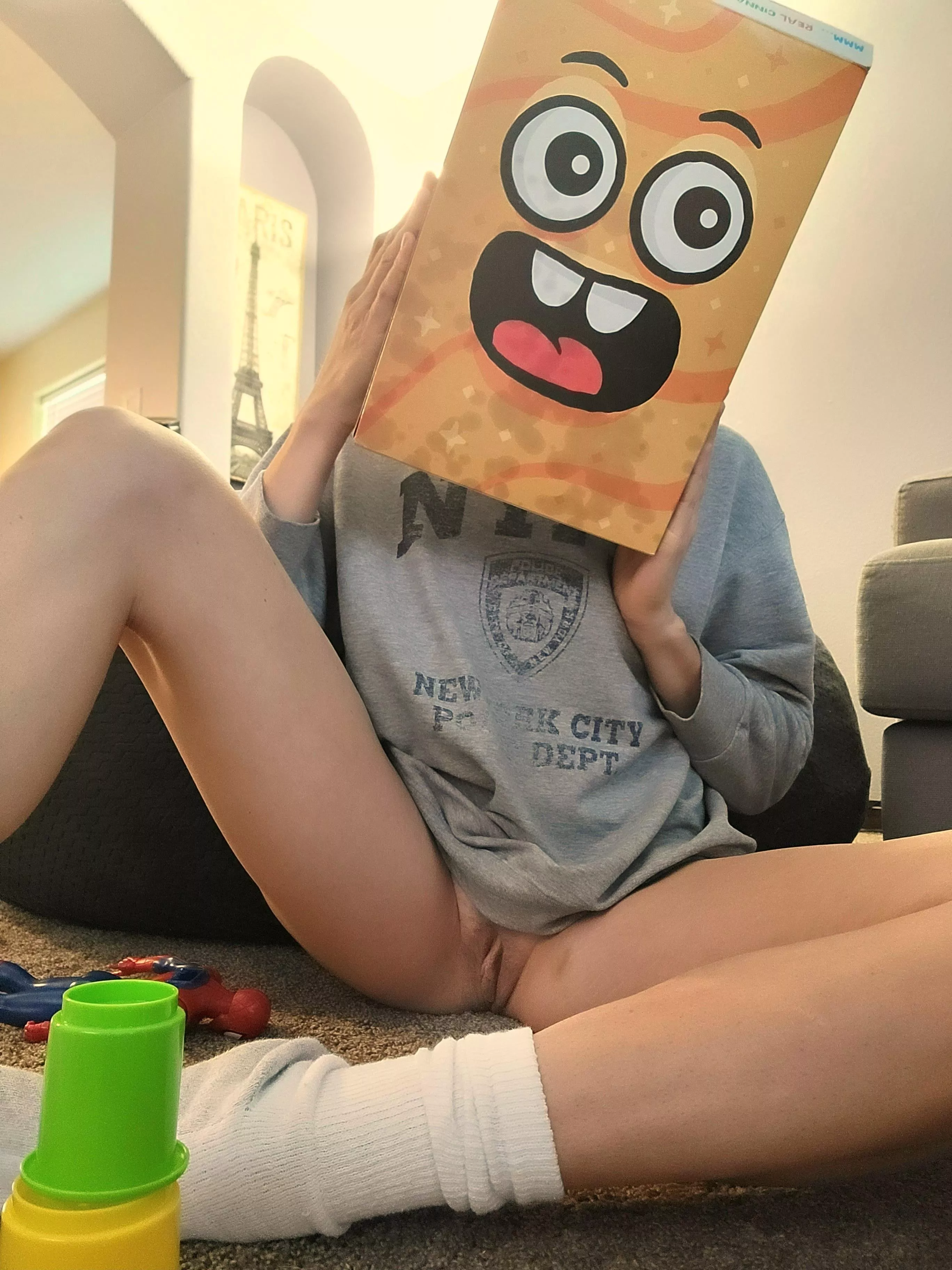 Fuck avocado toast! This milf would have your favorite cereal waiting the next morning. (f36)