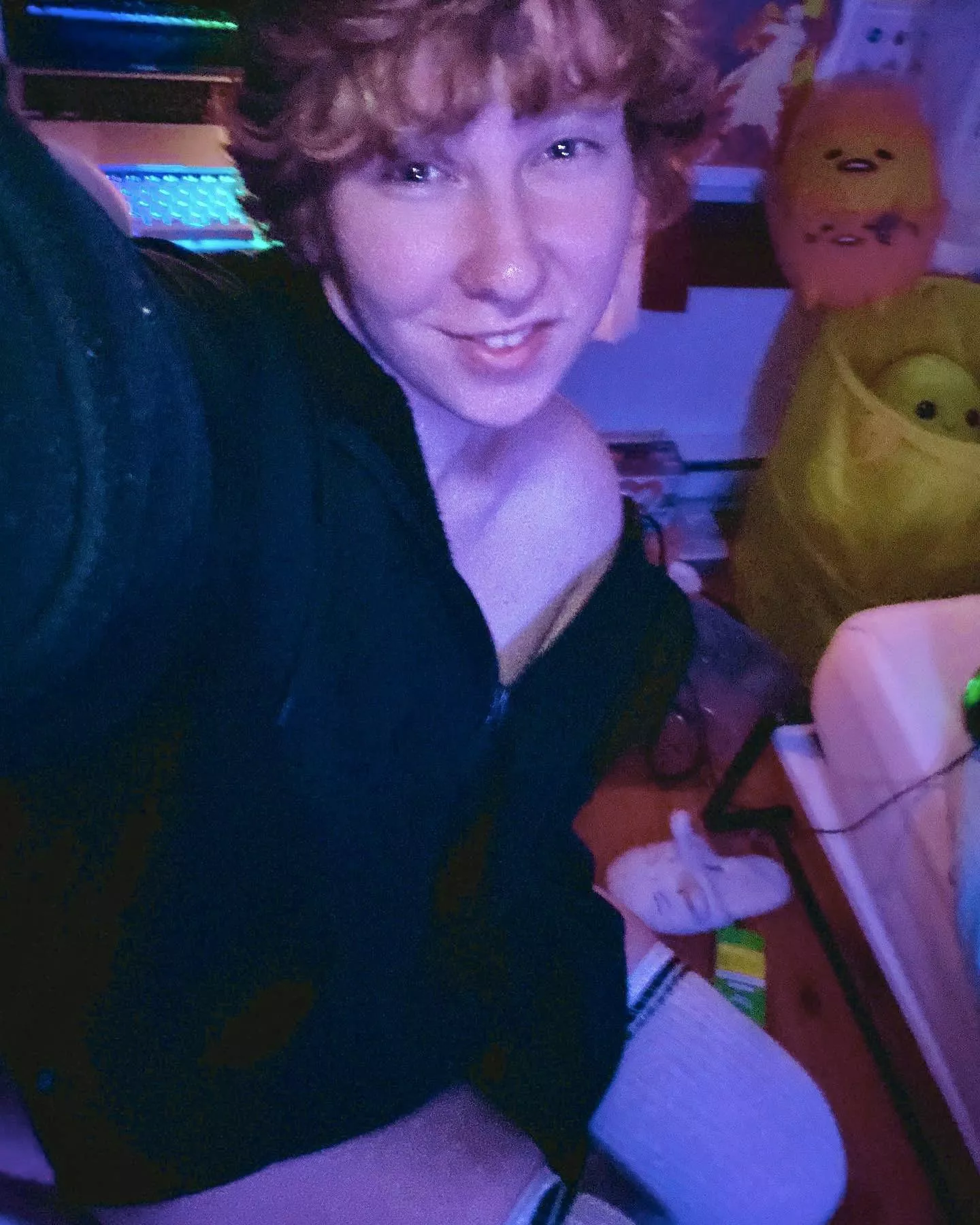 god gives his messiest of rooms to the cutest boys. or that’s what i’m trying to convince myself :P