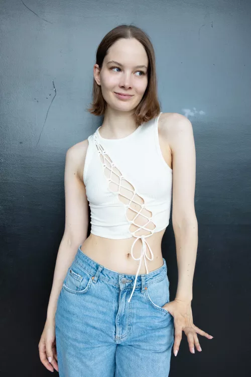 I bought this too but I’m too shy to wear it