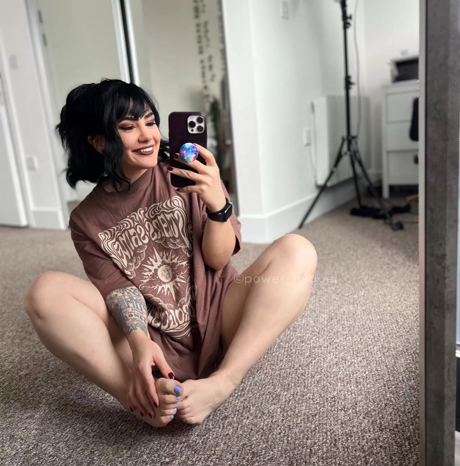 I know its not a nude but i just wanted to say hi ☺️