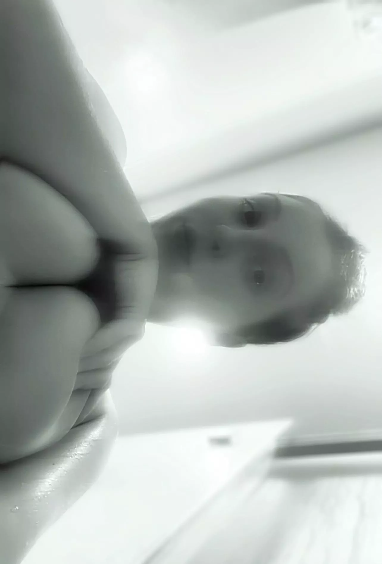 playin around with a spooky b&w filter ☠️👻