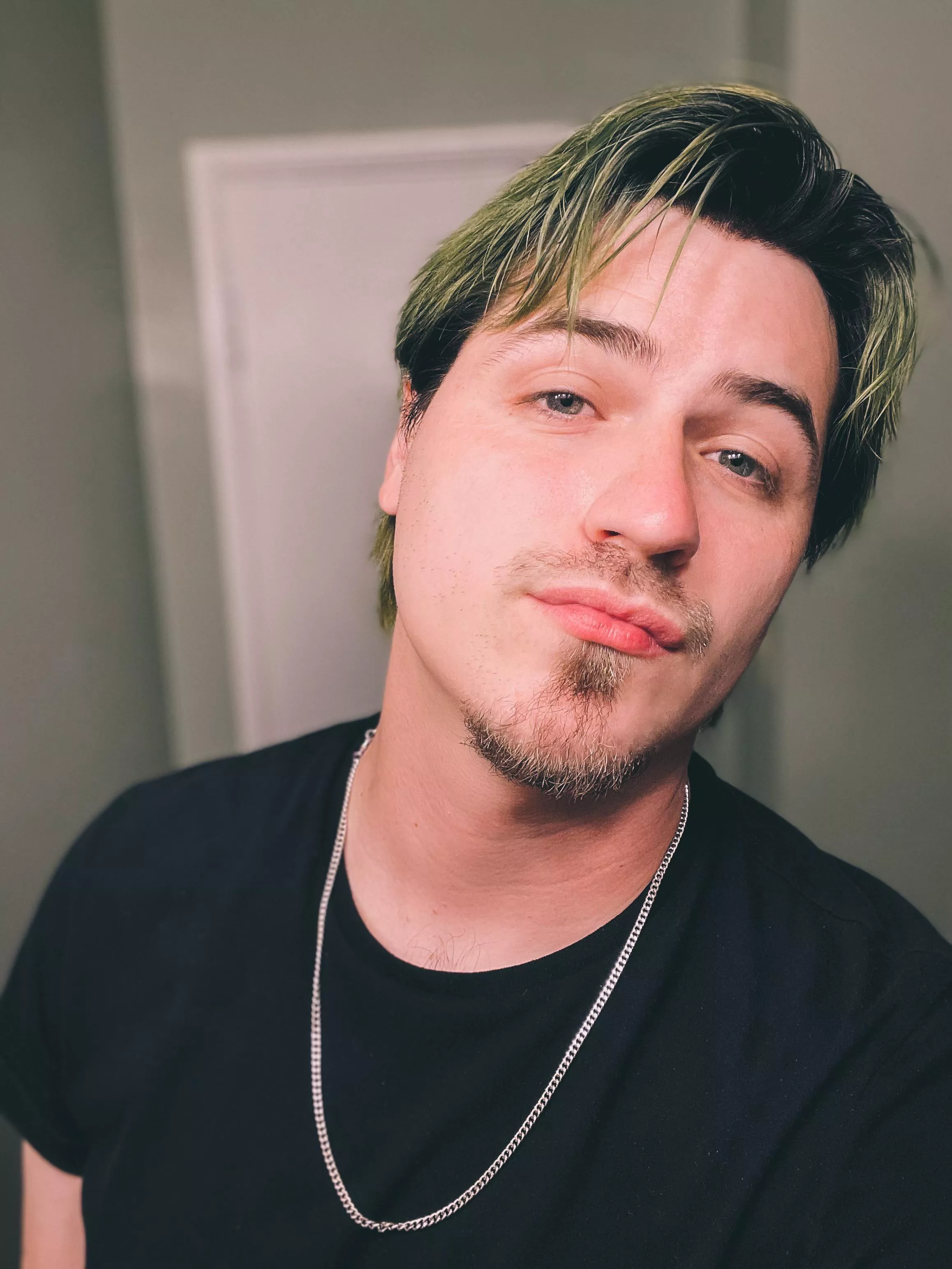 Who is your main in smash? My new one is Sora 🗝️