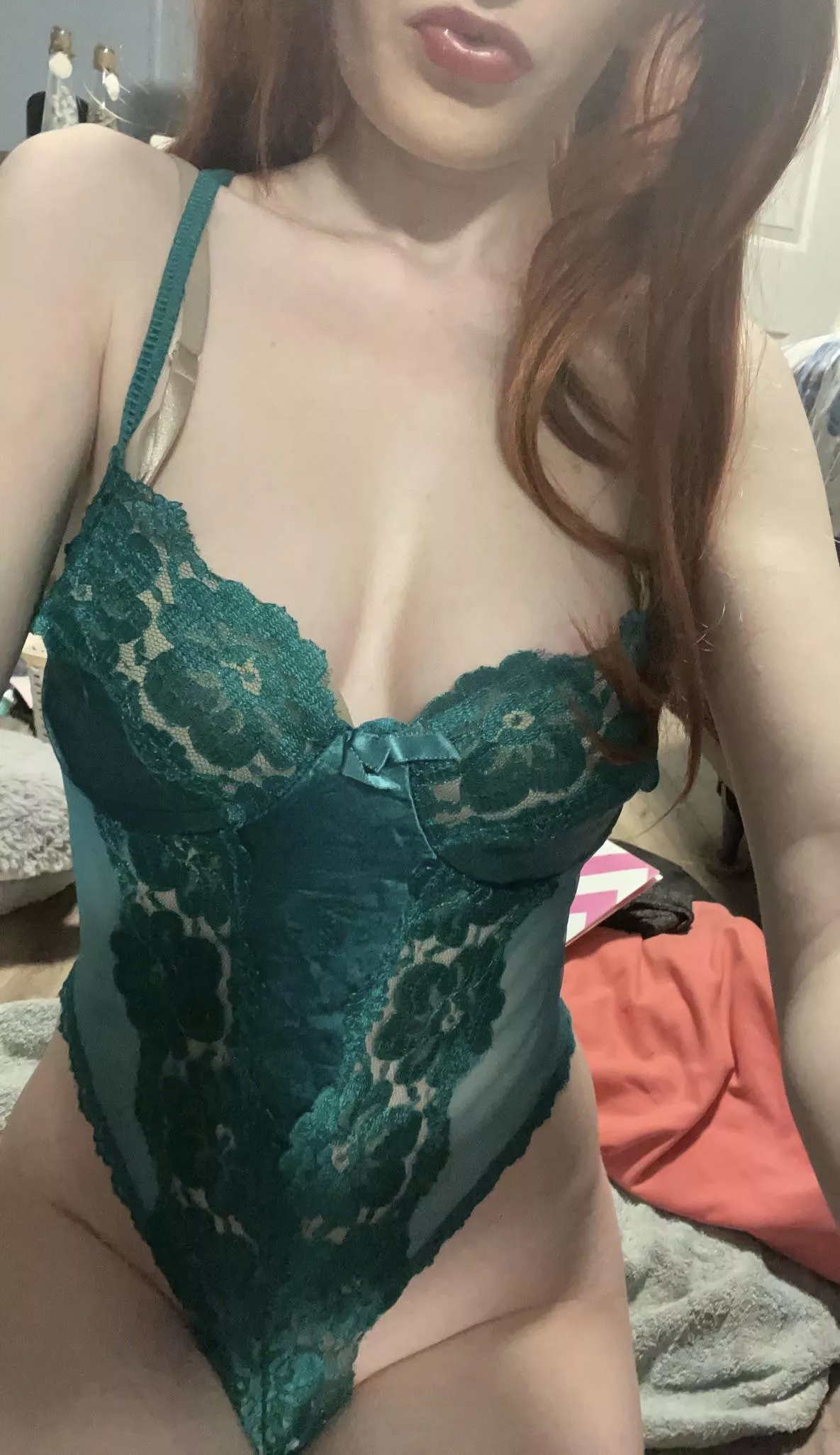 (22f) Dark green lingerie was meant for ginger hair ❤️