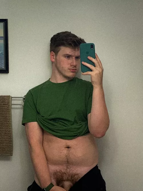 Didn’t realize my phone case matched my shirt, was too busy looking at something else 😏