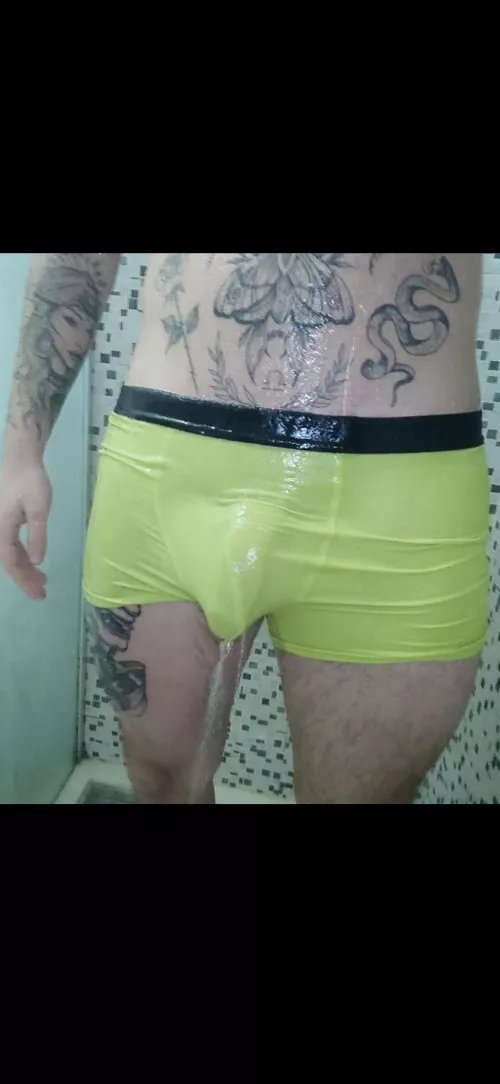 Follow for more pics 😳