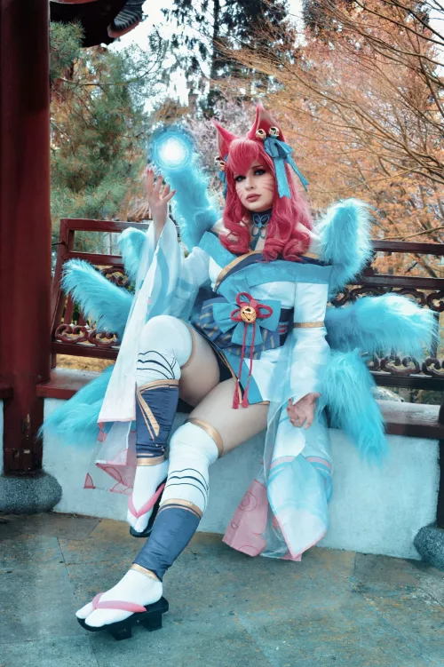 I finally took my Spirit Blossom Ahri for a spin today! 😍🌸 (Cosplay by Juliet Lockhart)