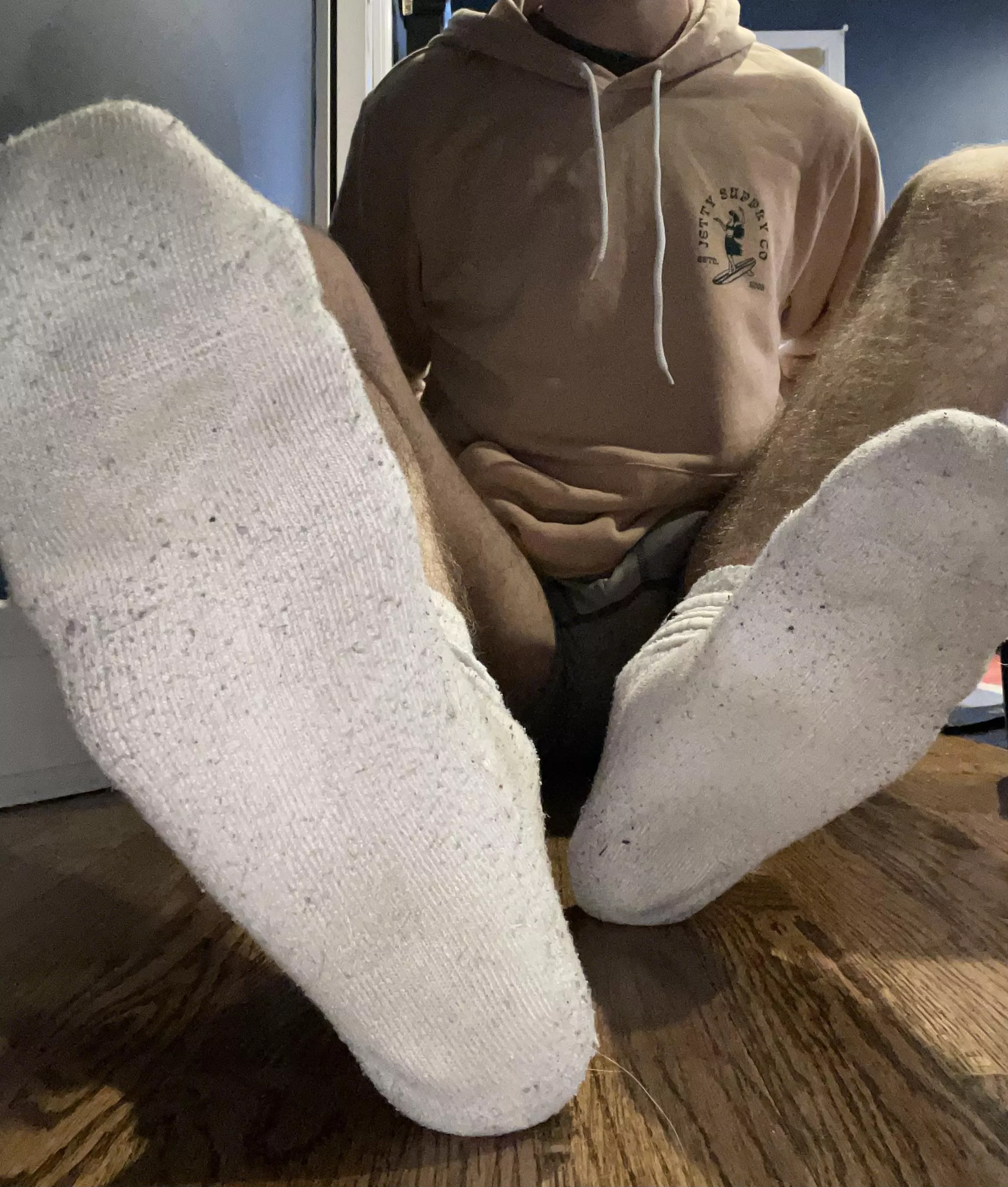 ⬆️ if you’re into size 12 socks 😏