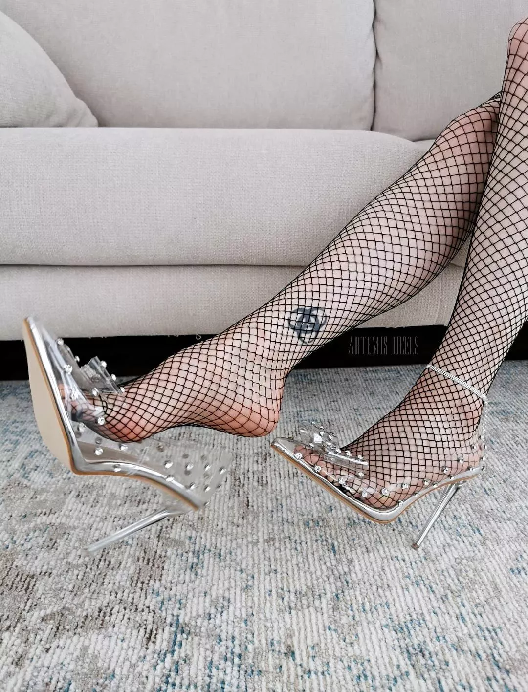 Sunday night dangling🌙💫