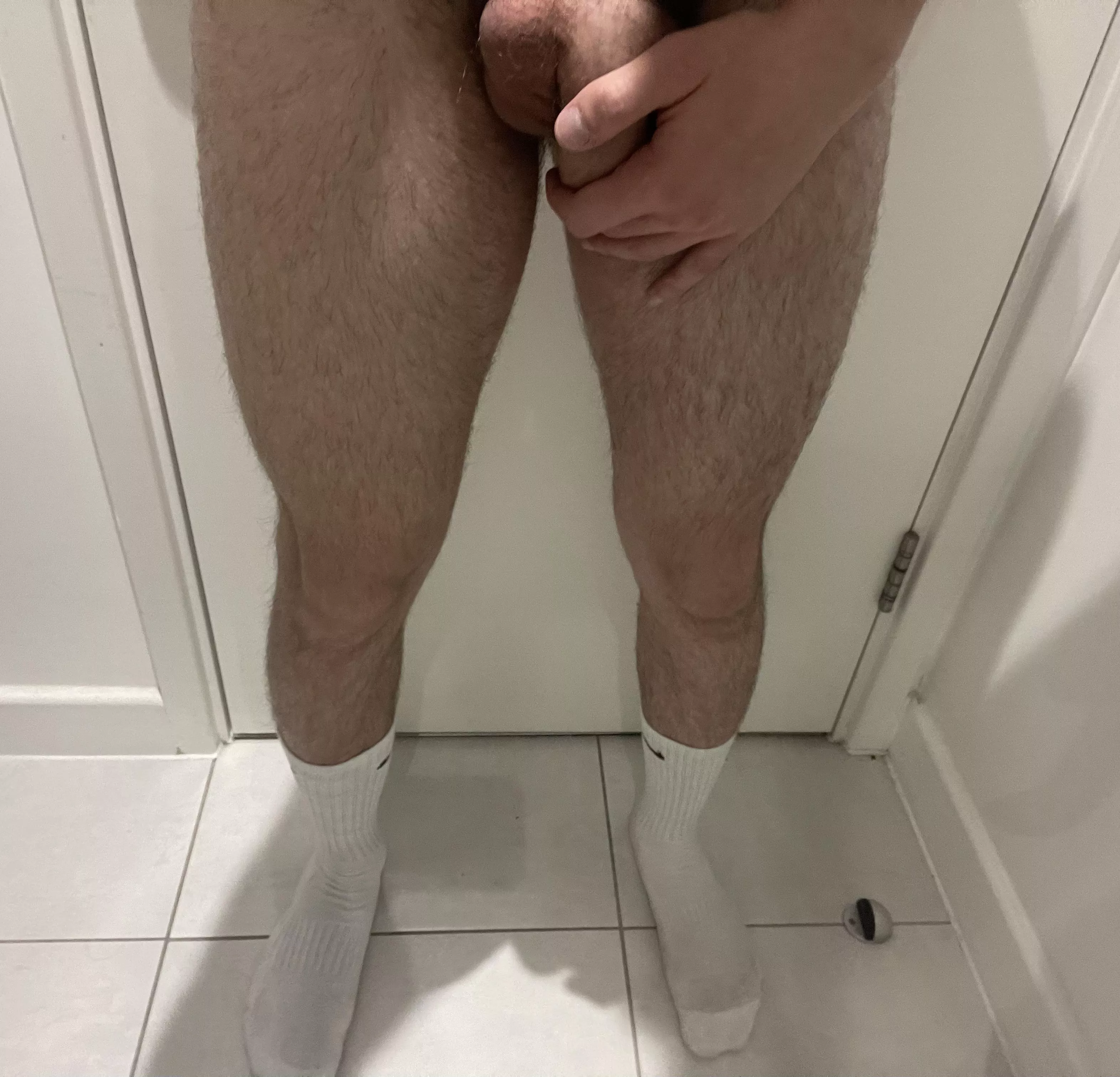 Who likes what they see? Freshly 18 Arab Teen! Give me atleast 10 Ups😈?