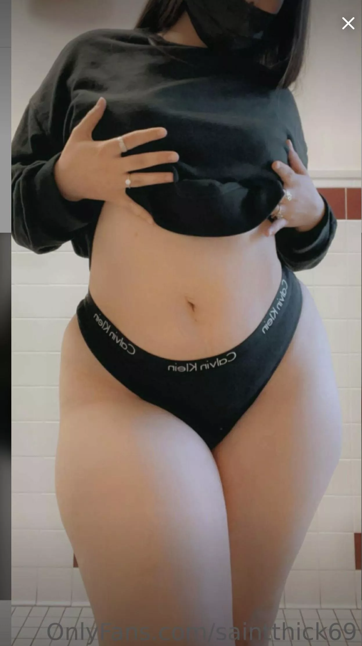 Who wants a glimpse behind 🥹🫢💕