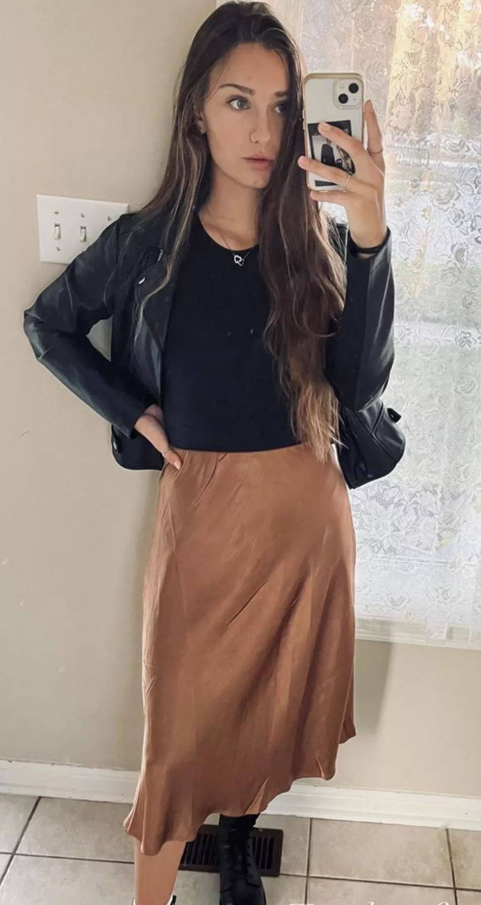 Ballbust vs Cuntbust RP? First to destroy the other’s privates wins. (Doms only)