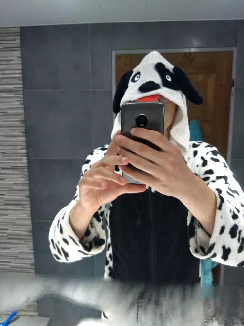 Hey! I am a Furry!!!! (Yes this is the cheaper Fursuit ever i know)