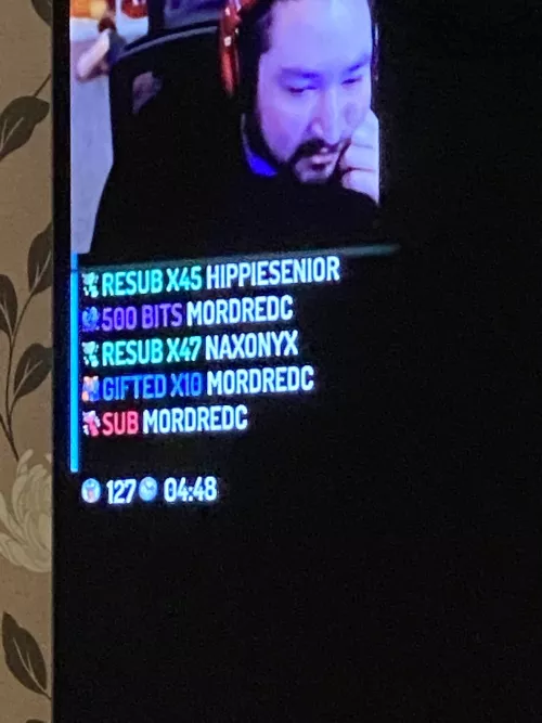 How do I add something like this to my own twitch stream?