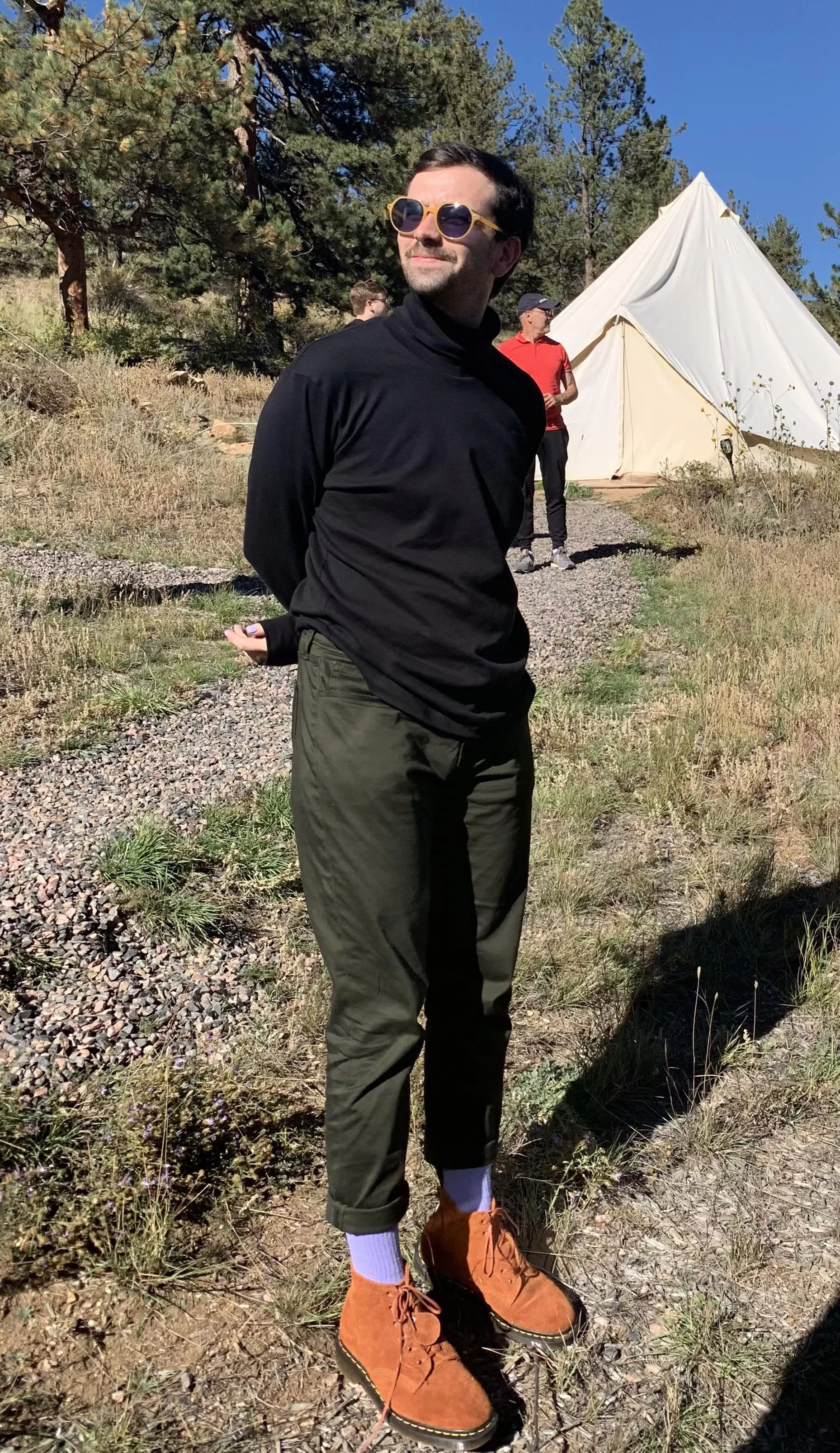 It’s time for turtlenecks in the outdoors again and I’m so jazzed!