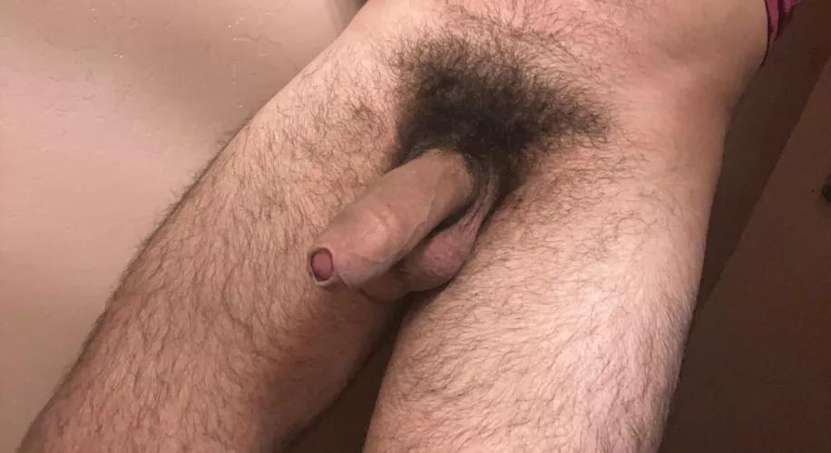 Letting the pubes grow wild