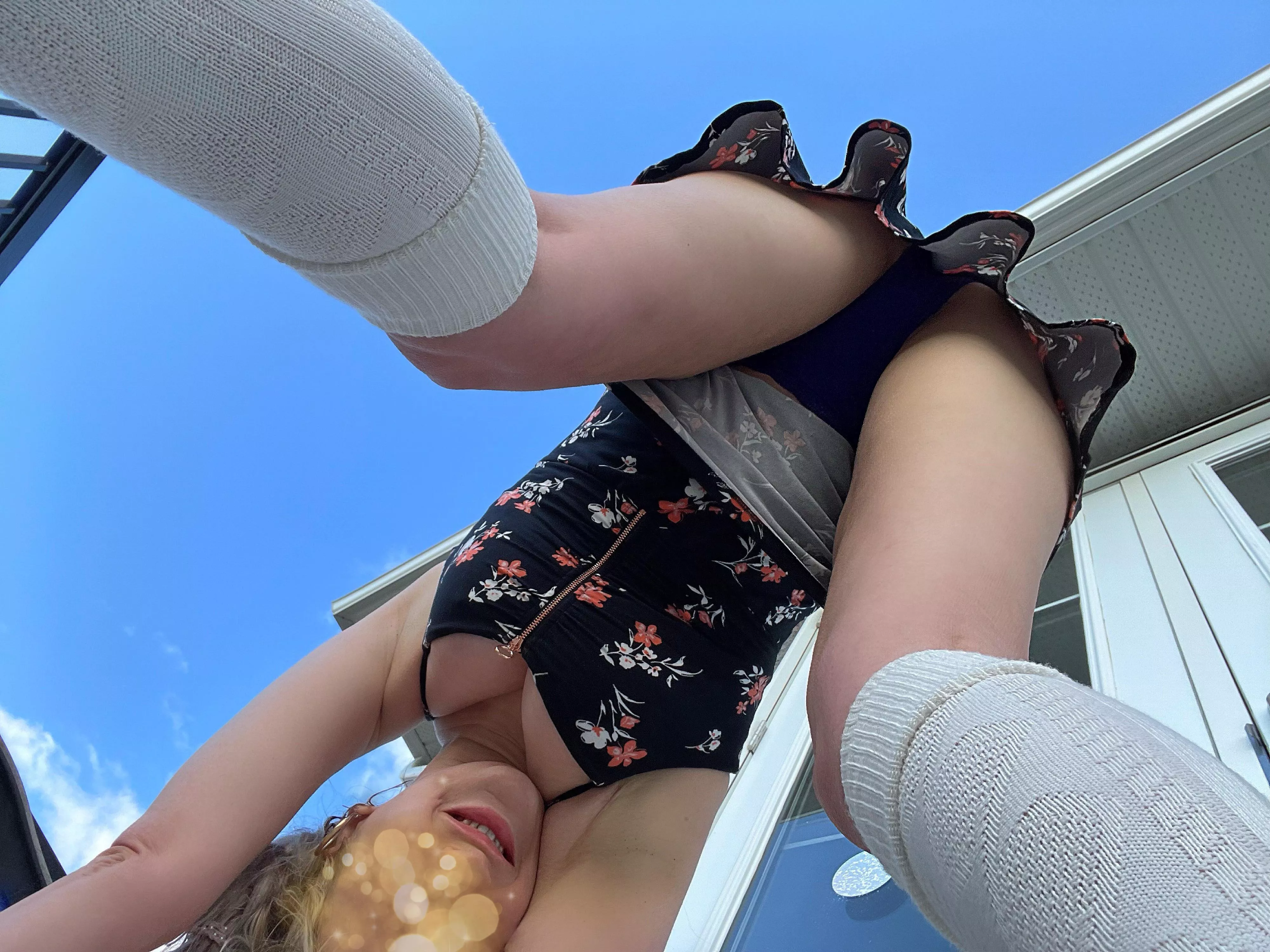 Outside on my deck on a beautiful sunny afternoon. How do you like the view? [f] [6’]